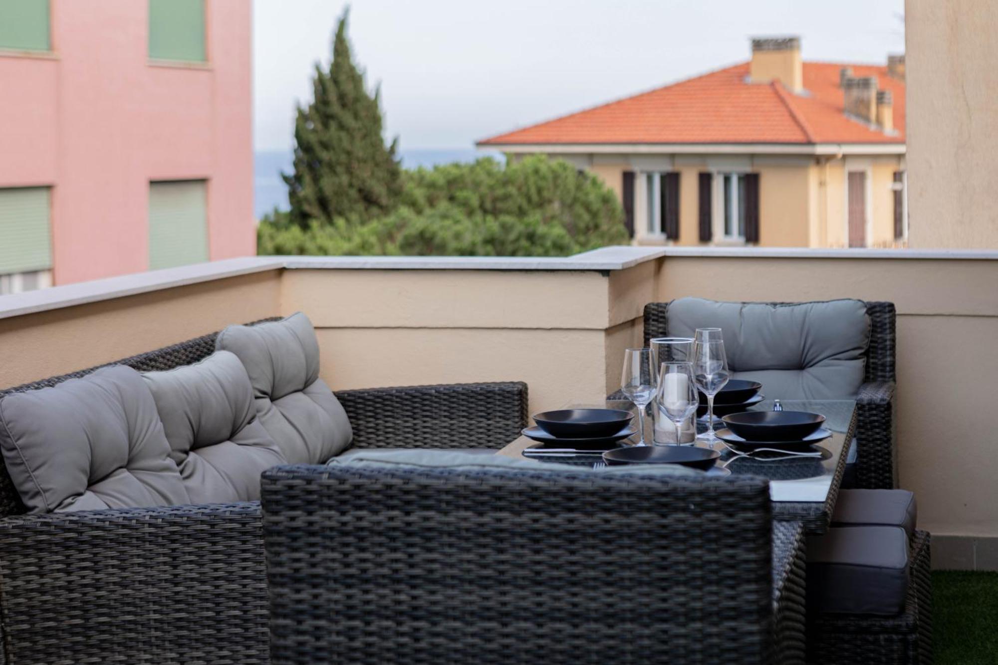 H11 Luxury Sanremo Centro - Elegante - Casino Apartment ภายนอก รูปภาพ
